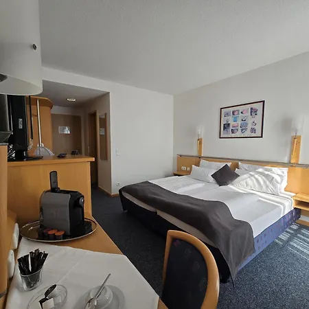 Otel Miratel